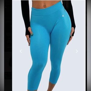 WBK Fit by katya mid rise leggings